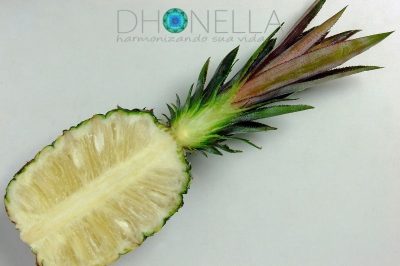 O suco de abacaxi e pepino pode limpar seu cólon em 7 dias!